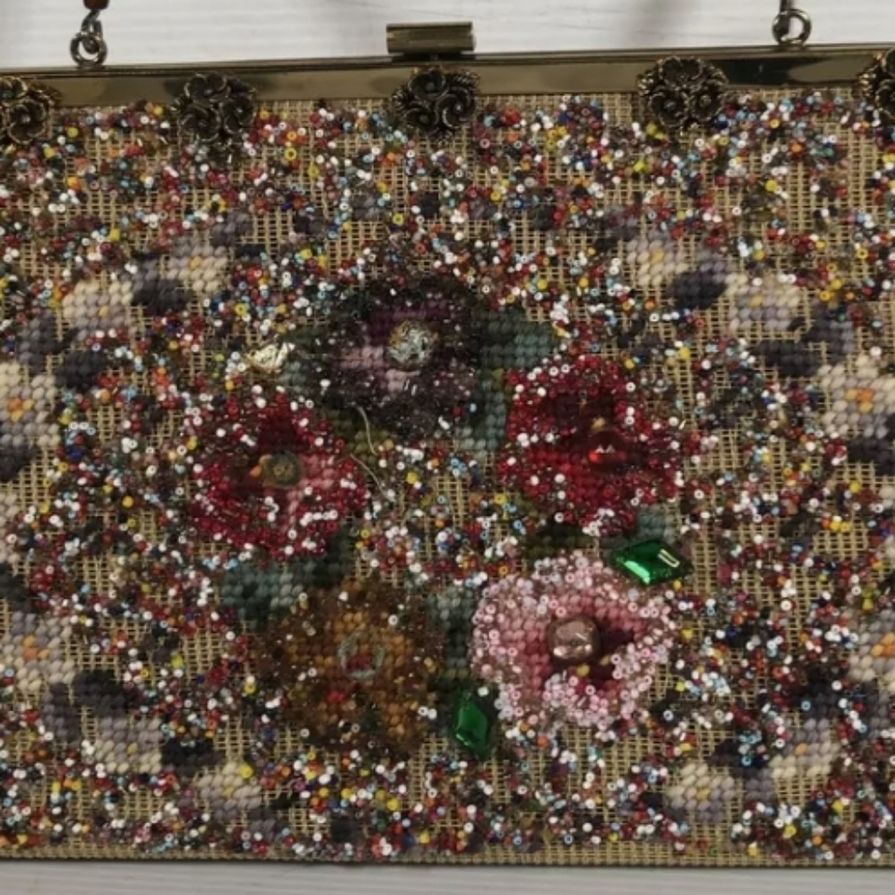 SOURE’ 1950s Beaded Handbag – Jeweled Rose Embellished Vintage Top Handle Purse - Picture 10 of 15